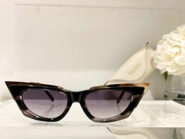 Picture of Valentino Sunglasses _SKUfw46802738fw